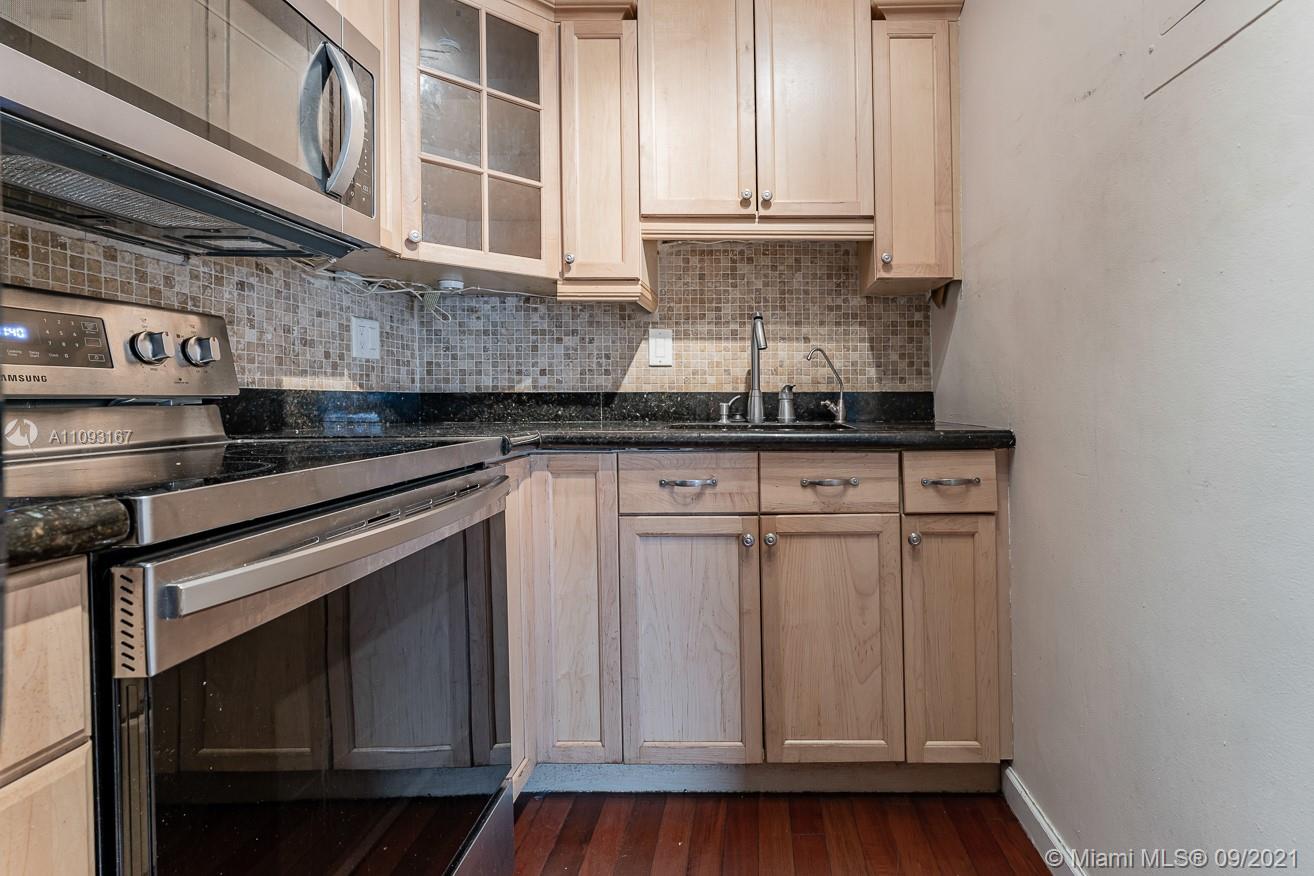 199 East McNab Road, Unit 207 Pompano Beach, FL 33060 - Photo 7 of 31