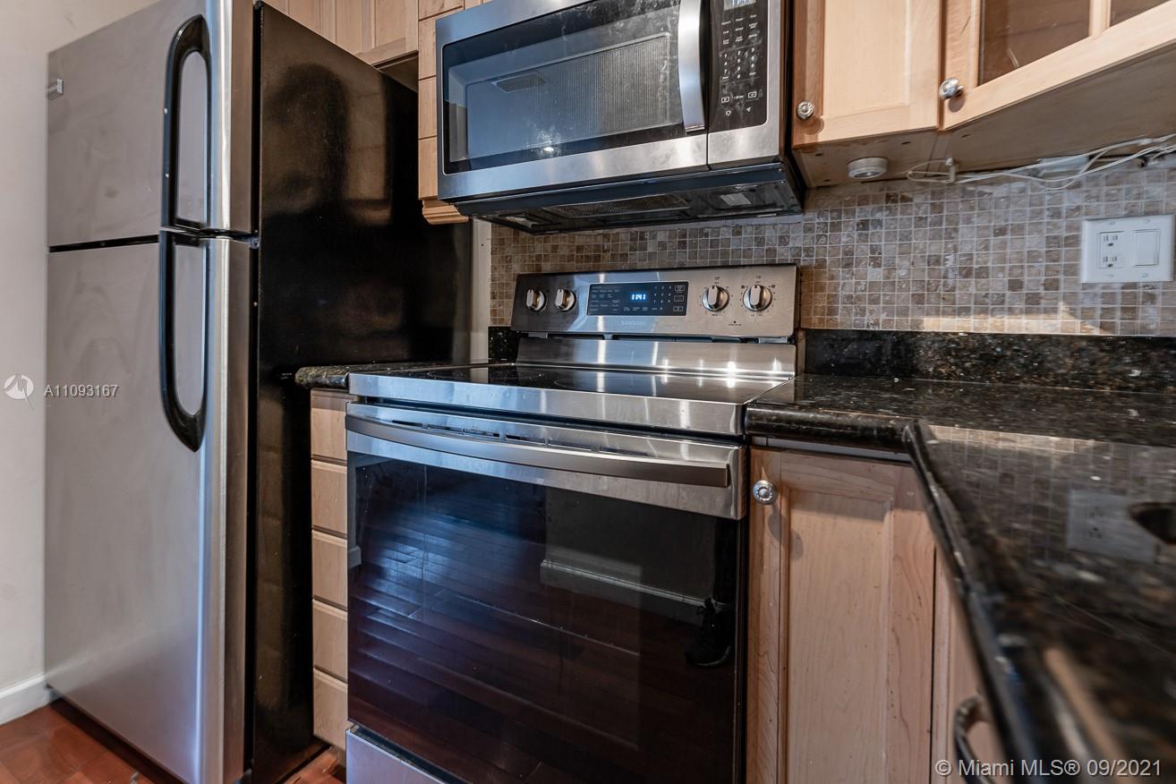 199 East McNab Road, Unit 207 Pompano Beach, FL 33060 - Photo 8 of 31