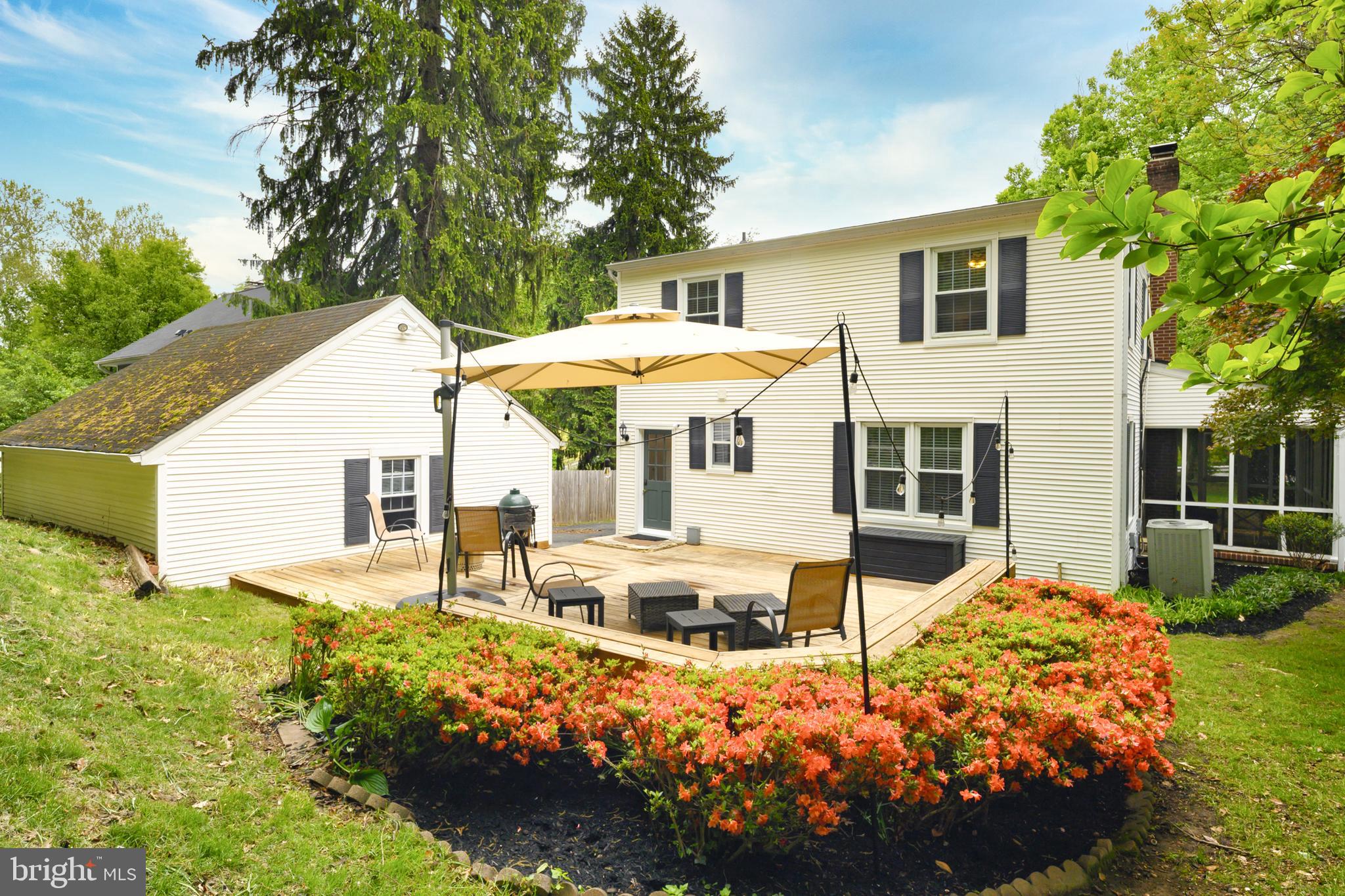 5952 Old Washington Road Elkridge, MD 21075 - Photo 43 of 43 a view of a house with backyard and sitting area