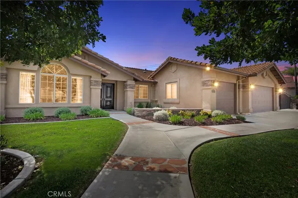 $850,000 | 6717 Mission Grove Parkway North, Riverside, CA 92506