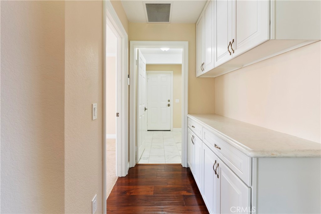6717 Mission Grove Parkway North Riverside, CA 92506 - Photo 35 of 58 a bathroom with a sink and a mirror