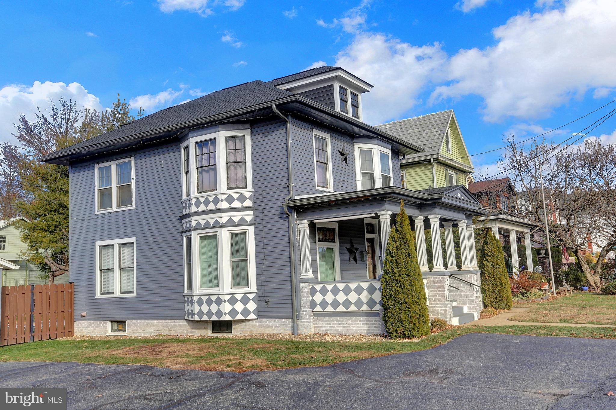 541 Union Street Millersburg, PA 17061 - Photo 5 of 50