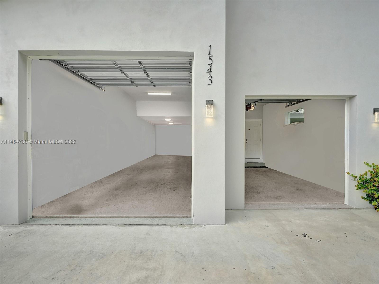 1543 Southwest 32nd Street Fort Lauderdale, FL 33315 - Photo 2 of 33 an empty room with an entryway
