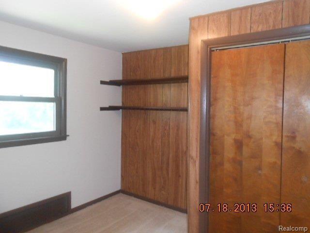12828 Wabash Road Milan, MI 48160 - Photo 9 of 15 2828 Wabash 3rd bedrm.JPG