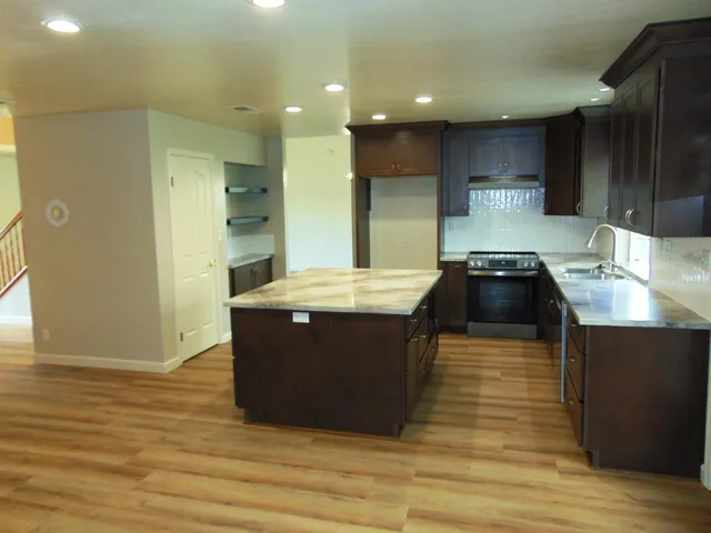 $599,975 | 239 Fairwood Drive, Oakdale, CA 95361