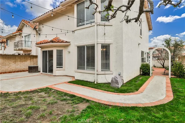 $4,945 | 19908 Lisa Porter Ranch, Porter Ranch, CA 91326