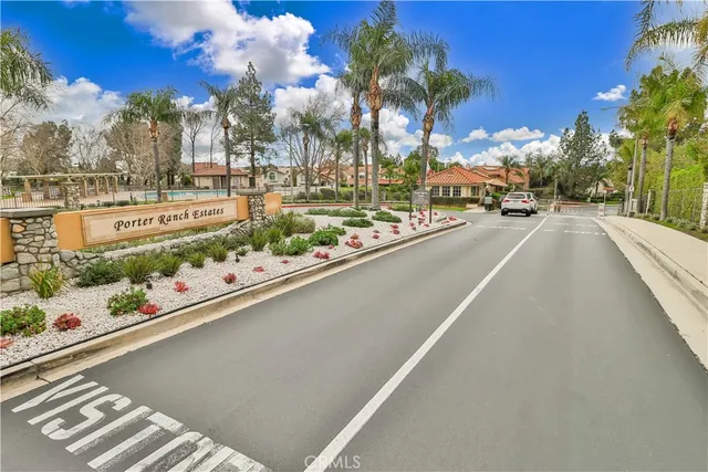 $4,945 | 19908 Lisa Porter Ranch, Porter Ranch, CA 91326