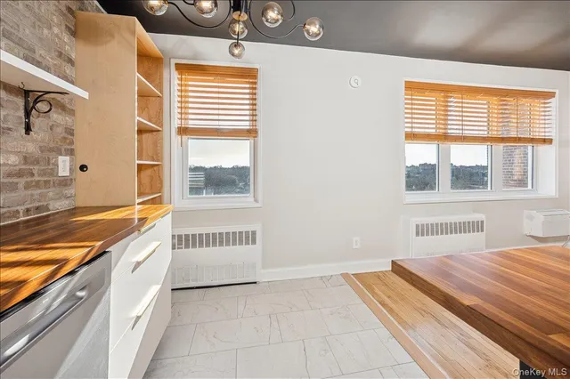 $229,000 | 2 Bronxville Road, Unit 8D, Bronxville, NY 10708