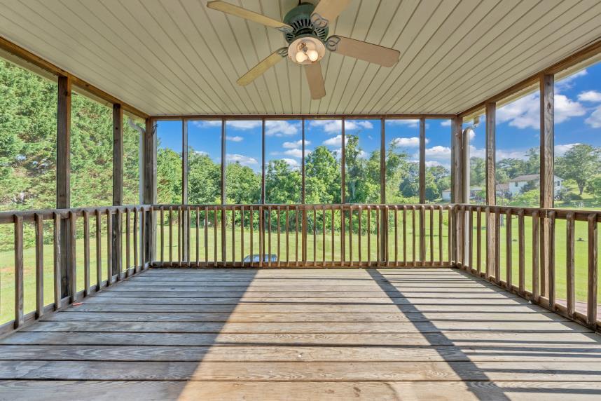 6400 Stewartsville Road Moneta, VA 24121 - Photo 18 of 33 a view of a balcony with furniture