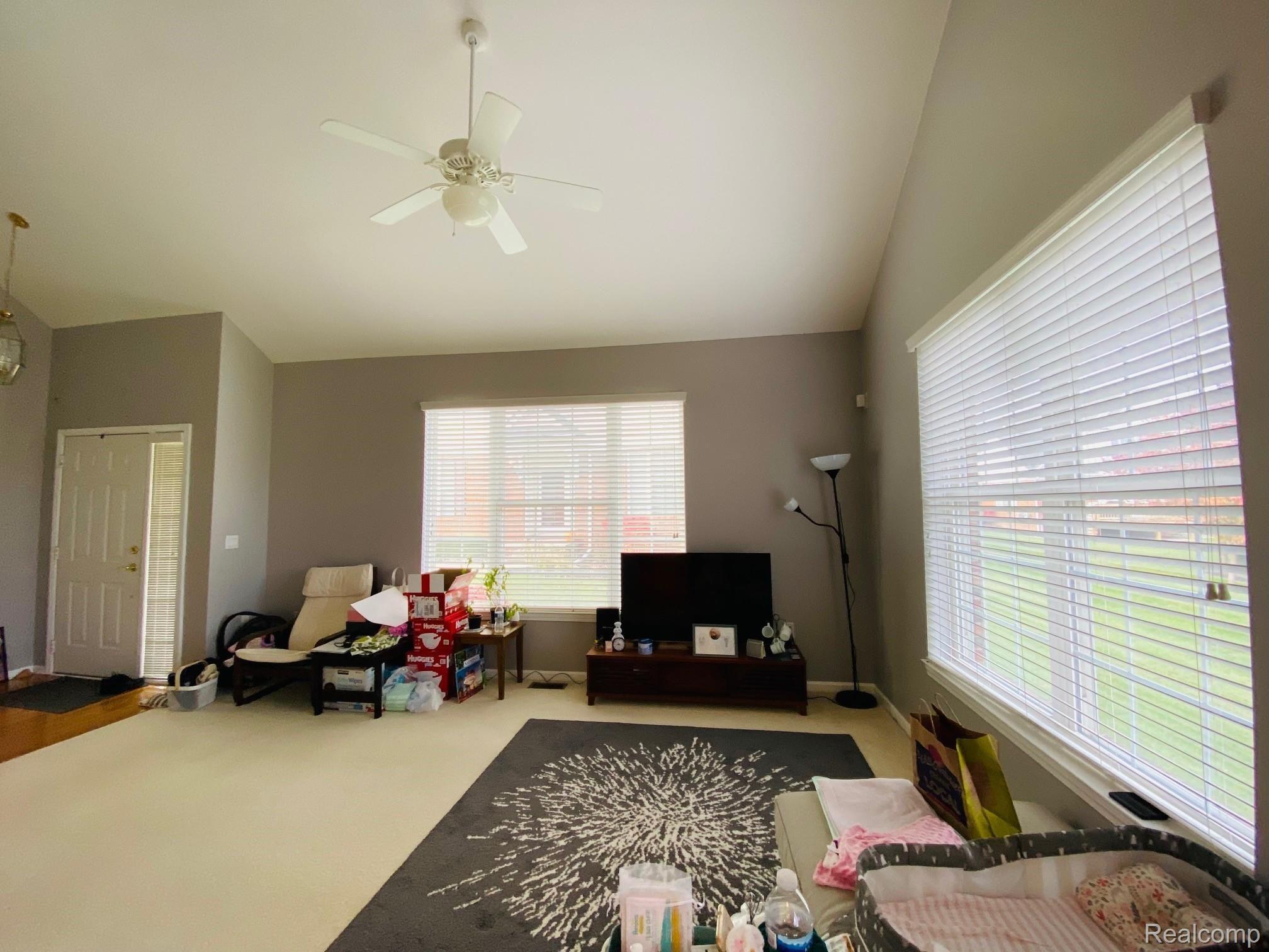 41711 Mitchell Road Novi, MI 48377 - Photo 5 of 22 3.jpg