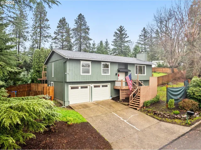 $575,000 | 9175 Southeast Lynn Lane, Happy Valley, OR 97086