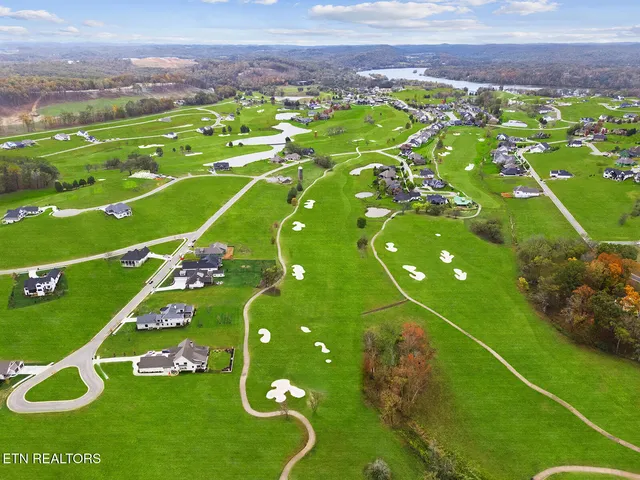 $320,000 | 5275 Old Club Drive, Loudon, TN 37774