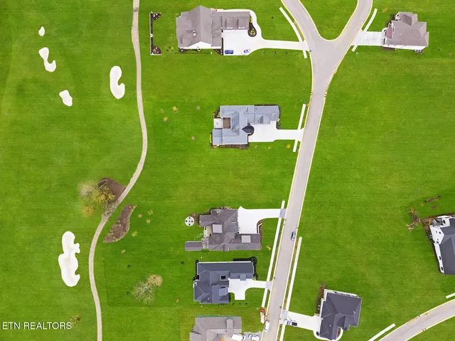 $320,000 | 5275 Old Club Drive, Loudon, TN 37774