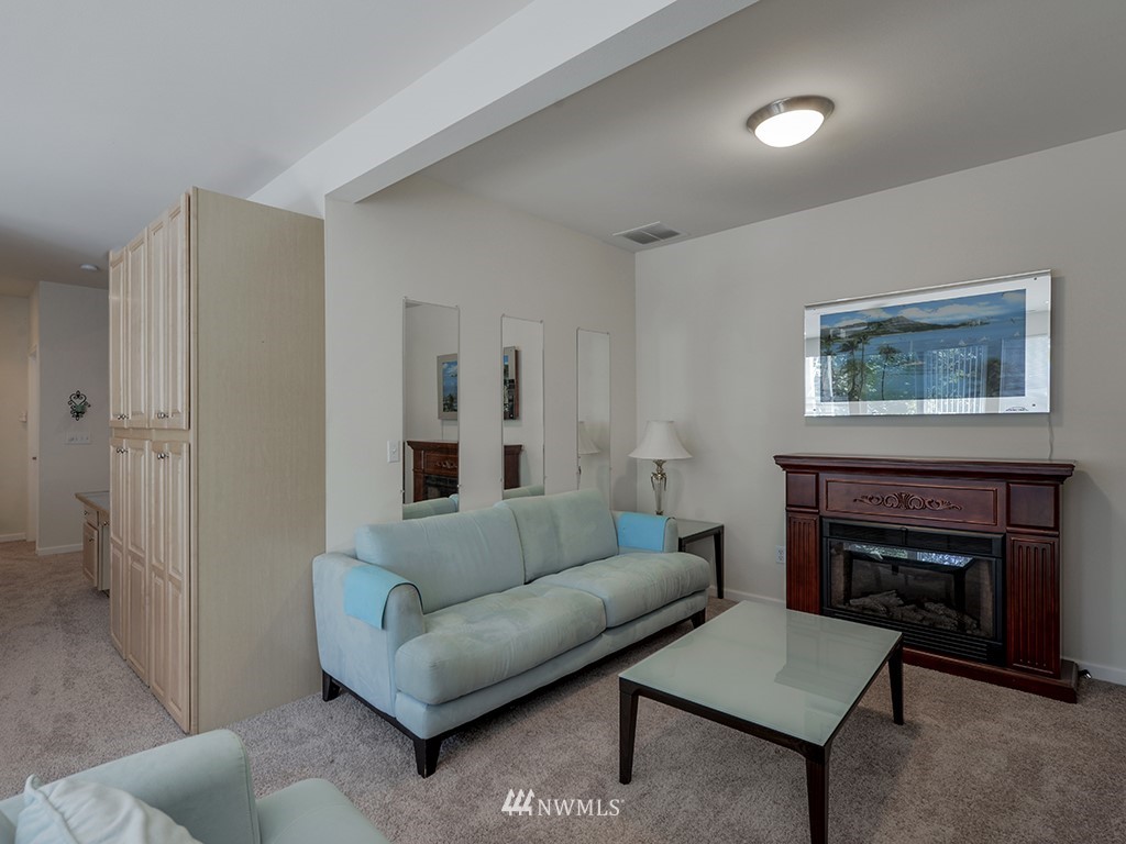 17057 164th Way Southeast Renton, WA 98058 - Photo 13 of 25
