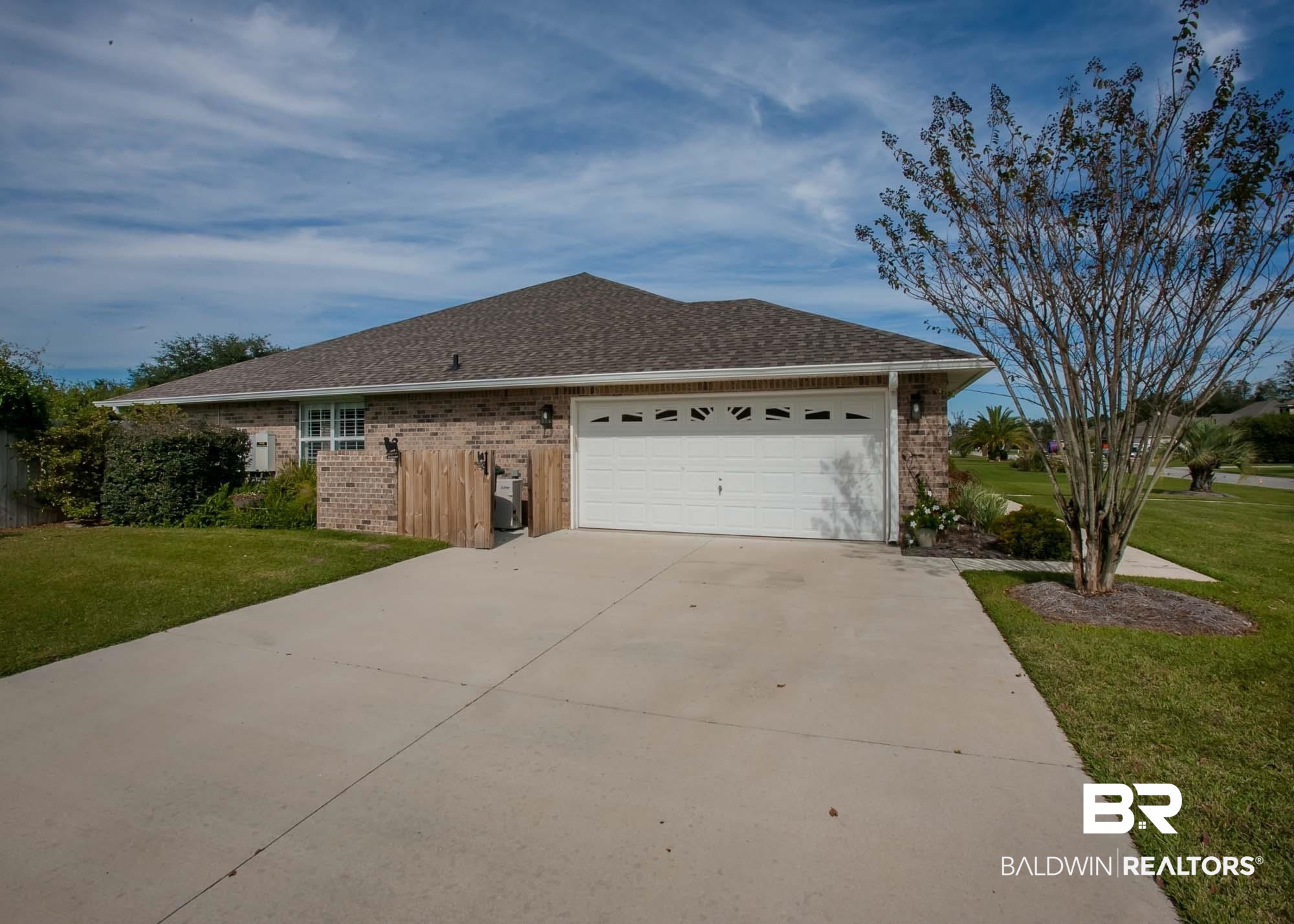 225 Meadow Run Loop Foley, AL 36535 - Photo 2 of 44 Gallery Image 2
