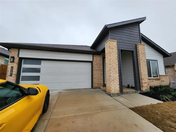 $2,900 | 2301 Blackcap Street, Denton, TX 76205