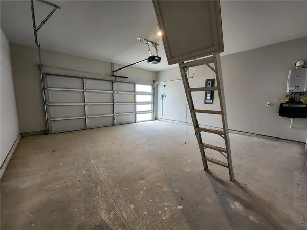 $2,900 | 2301 Blackcap Street, Denton, TX 76205