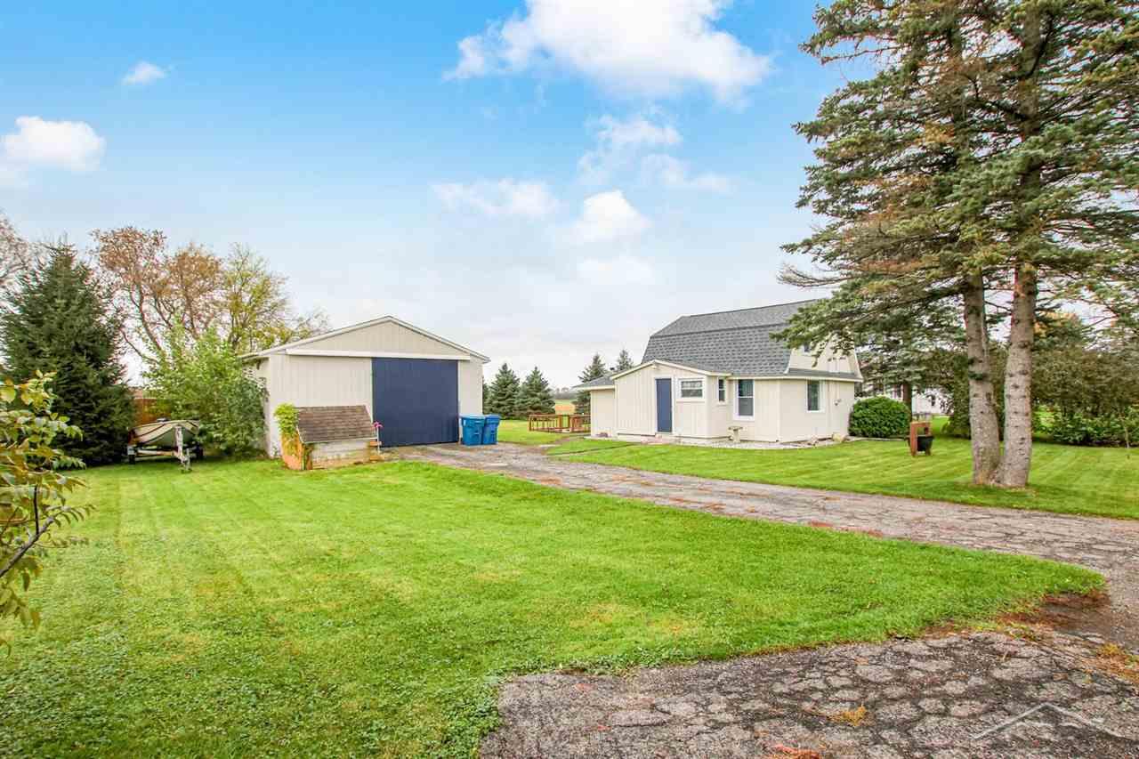 4420 East Laporte Road Freeland, MI 48623 - Photo 1 of 42 50059300.JPG