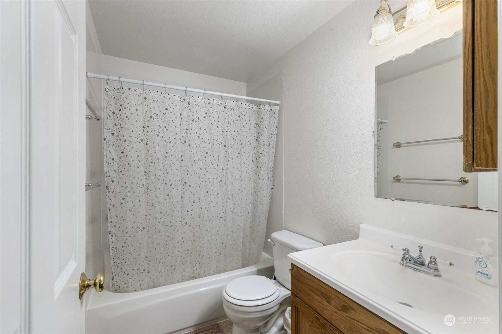 1871 Southeast Vale Road Port Orchard, WA 98366 - Photo 11 of 25 Gallery Image 11