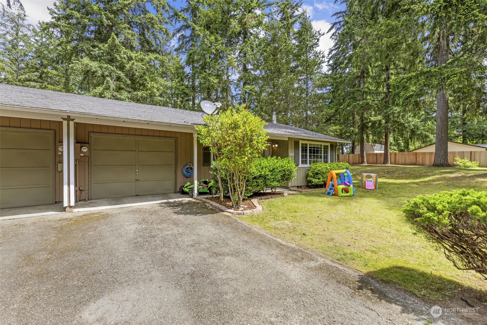 1871 Southeast Vale Road Port Orchard, WA 98366 - Photo 13 of 25 Gallery Image 13
