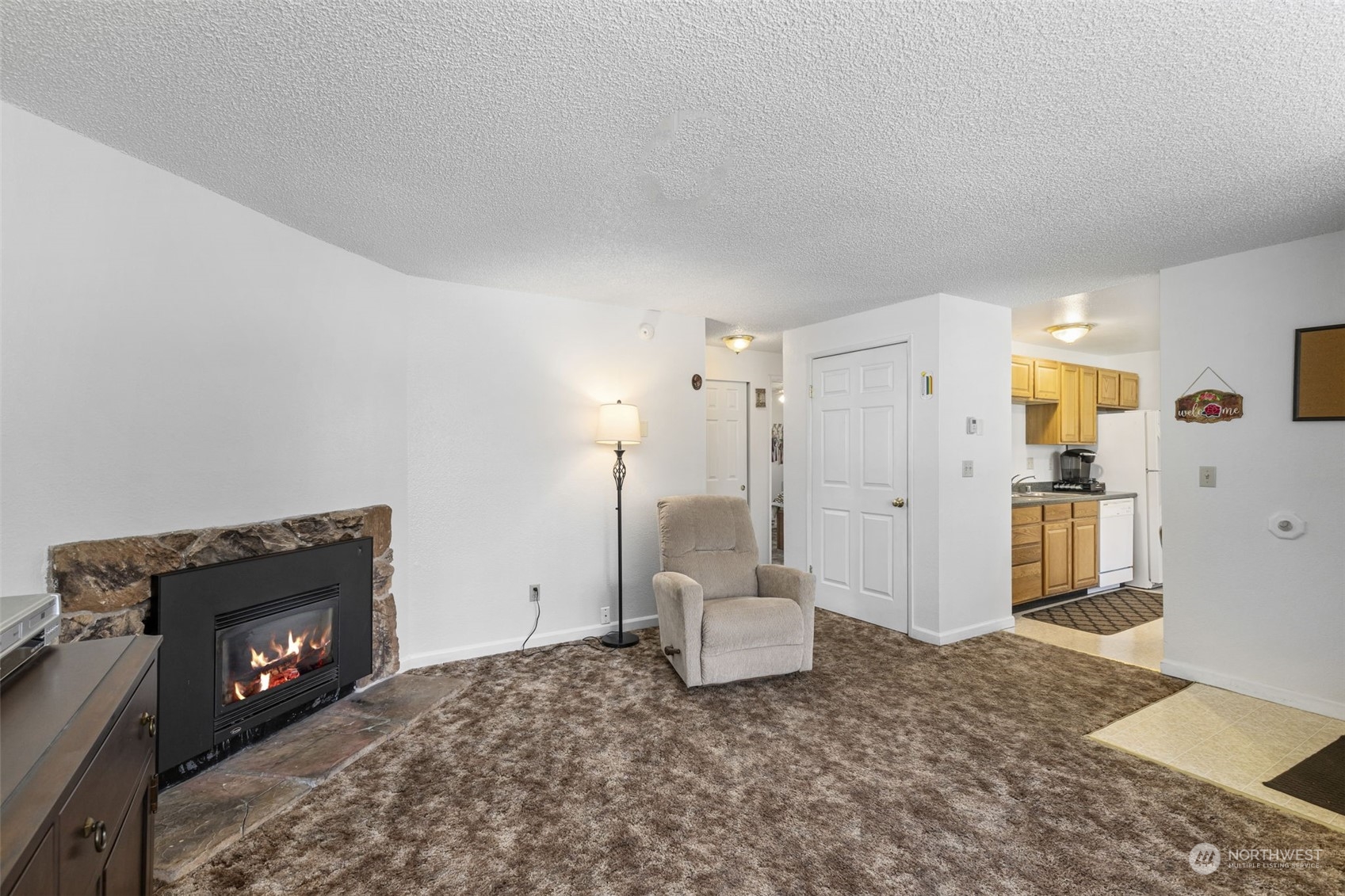 1871 Southeast Vale Road Port Orchard, WA 98366 - Photo 5 of 25 Gallery Image 5