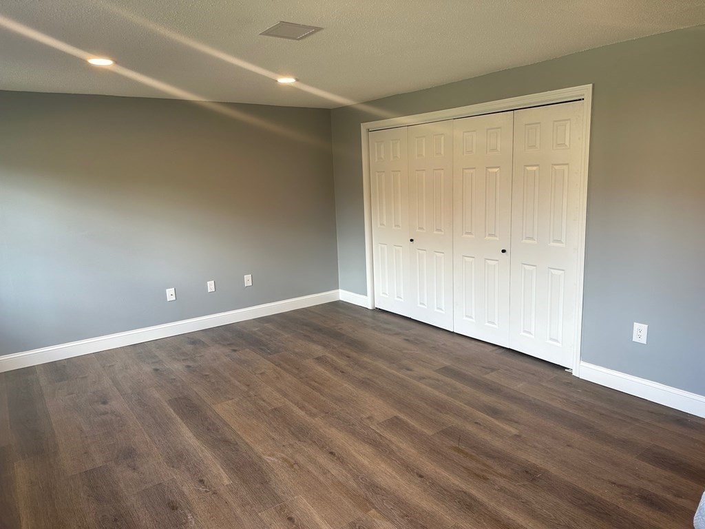 181 Littleton Road, Unit 327 Chelmsford, MA 01824 - Photo 9 of 20 Gallery Image 9