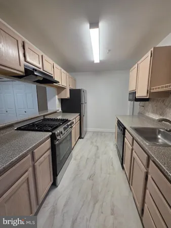 $1,850 | 2809 Waters Edge Drive, Unit 260, Newark, DE 19702