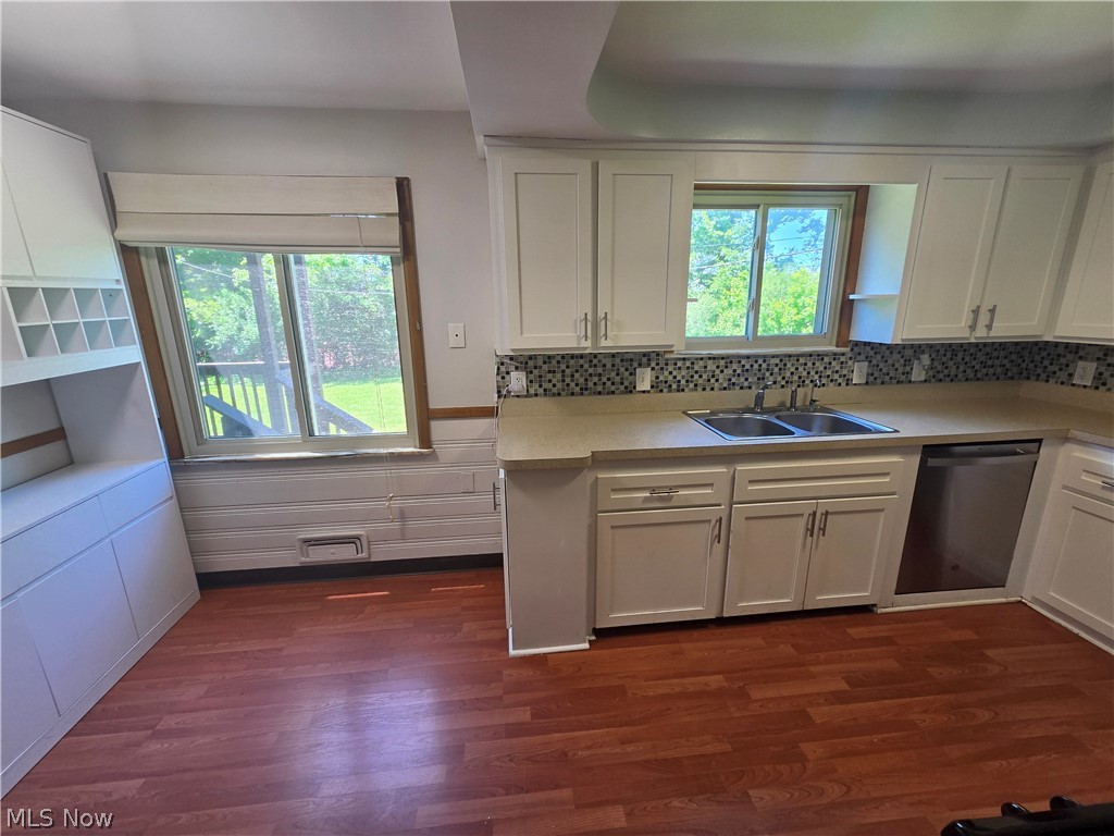 2536 Claver Road University Heights, OH 44118 - Photo 7 of 21