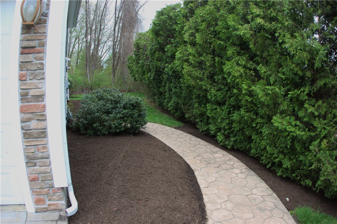 45 Fox Run Cranston, RI 02921 - Photo 32 of 34 Gallery Image 32
