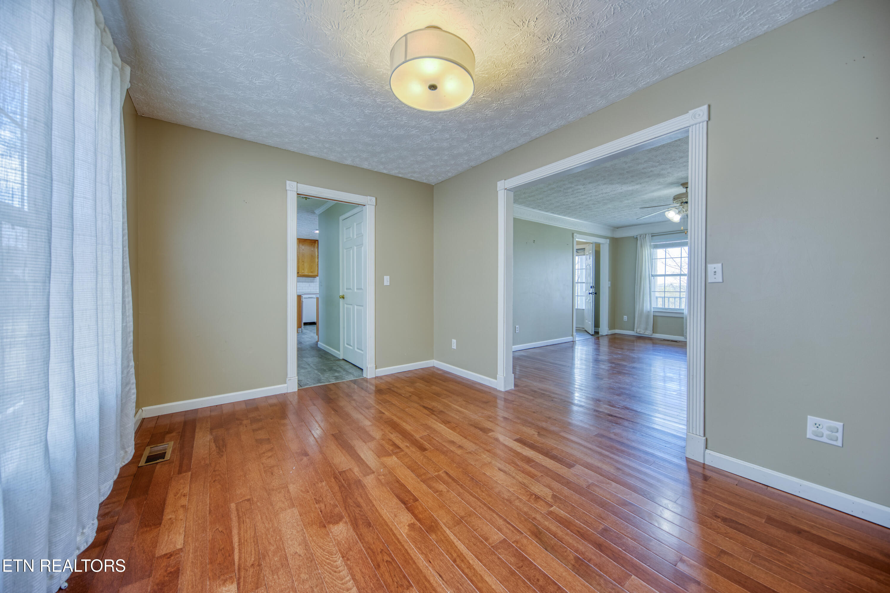 910 Ridge Circle Road Andersonville, TN 37705 - Photo 13 of 39 0H3A6268_26