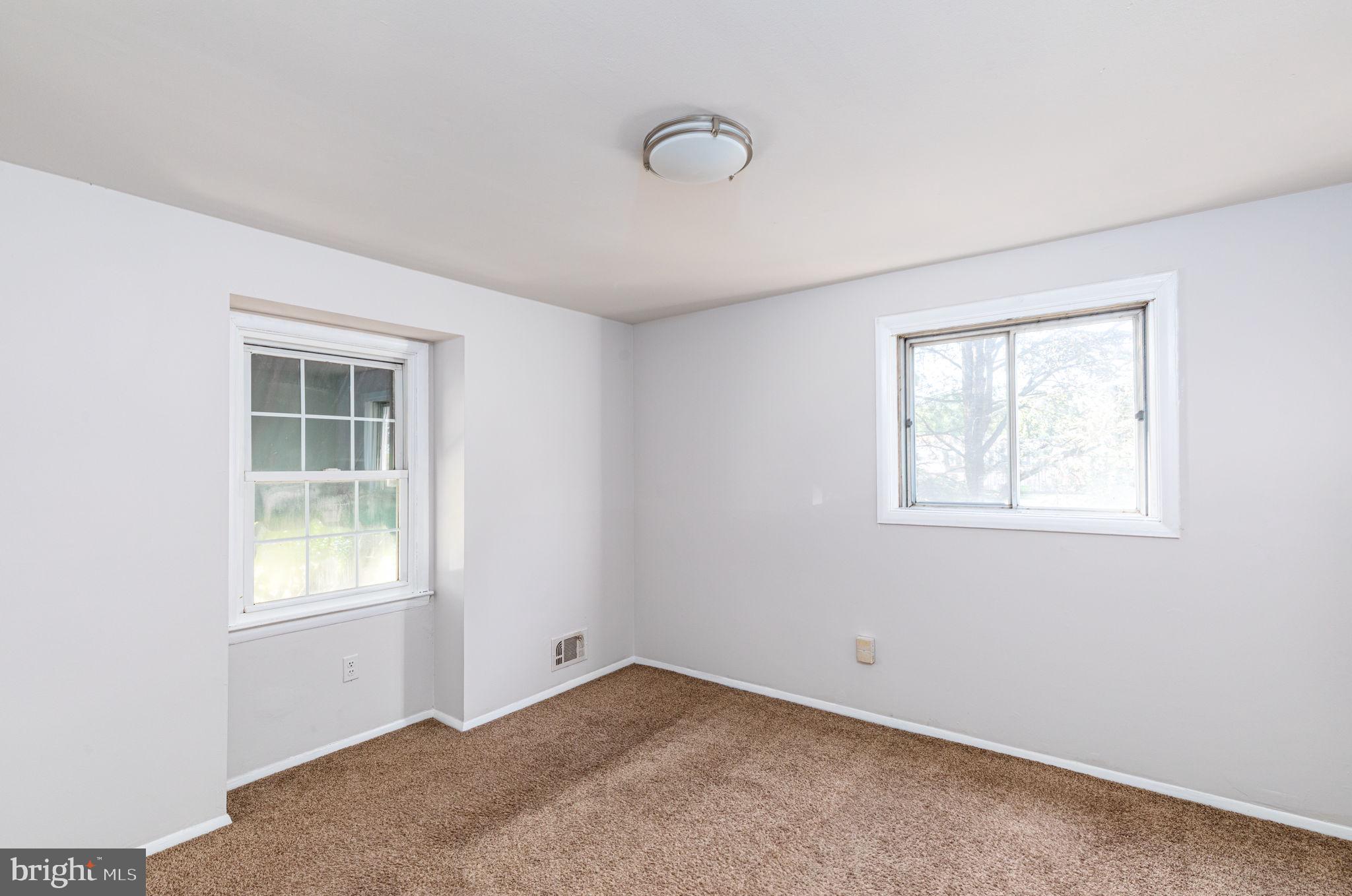 5712 Arnhem Road Baltimore, MD 21206 - Photo 18 of 31 bedroom