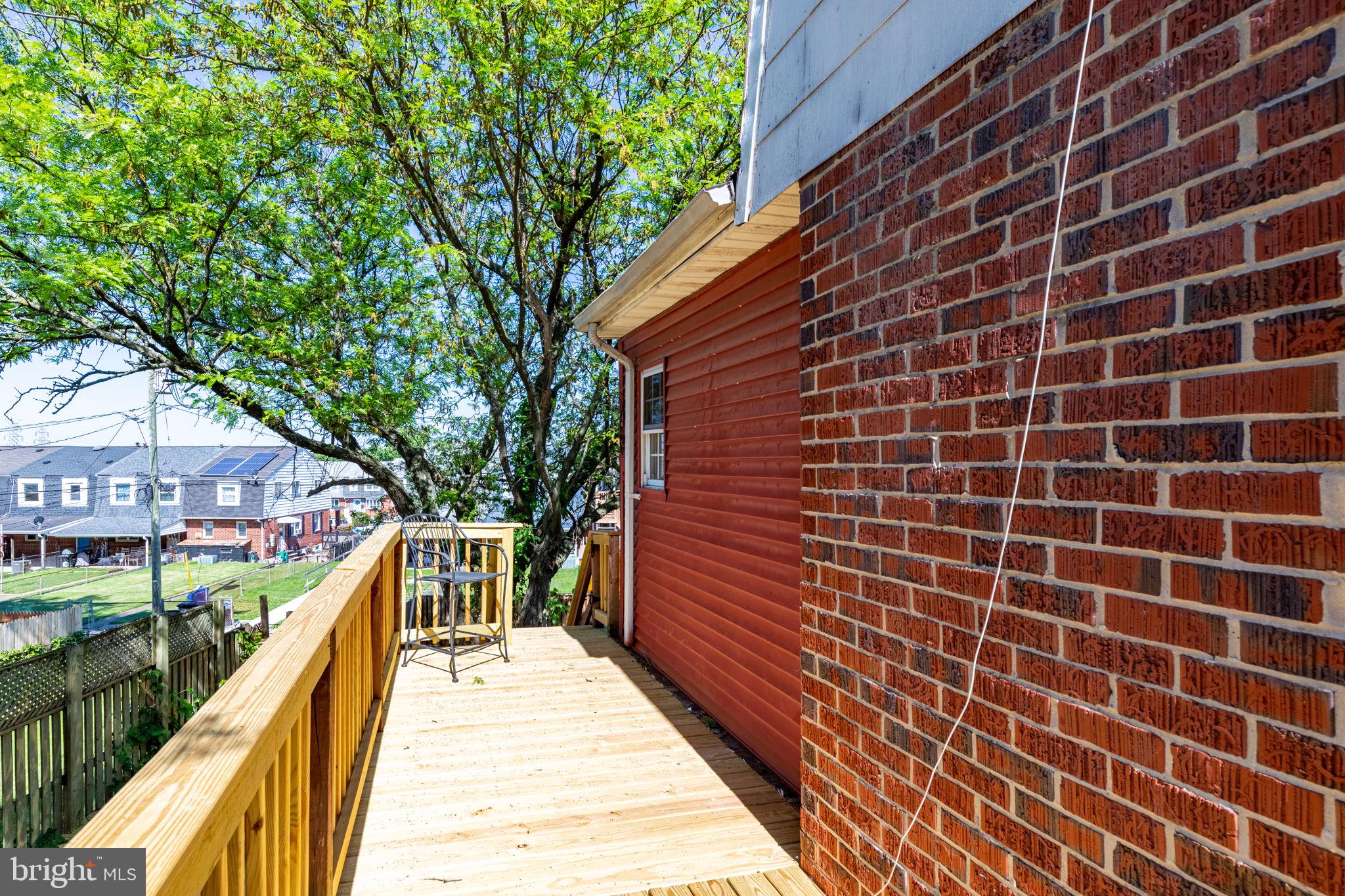 5712 Arnhem Road Baltimore, MD 21206 - Photo 5 of 31 Gallery Image 5