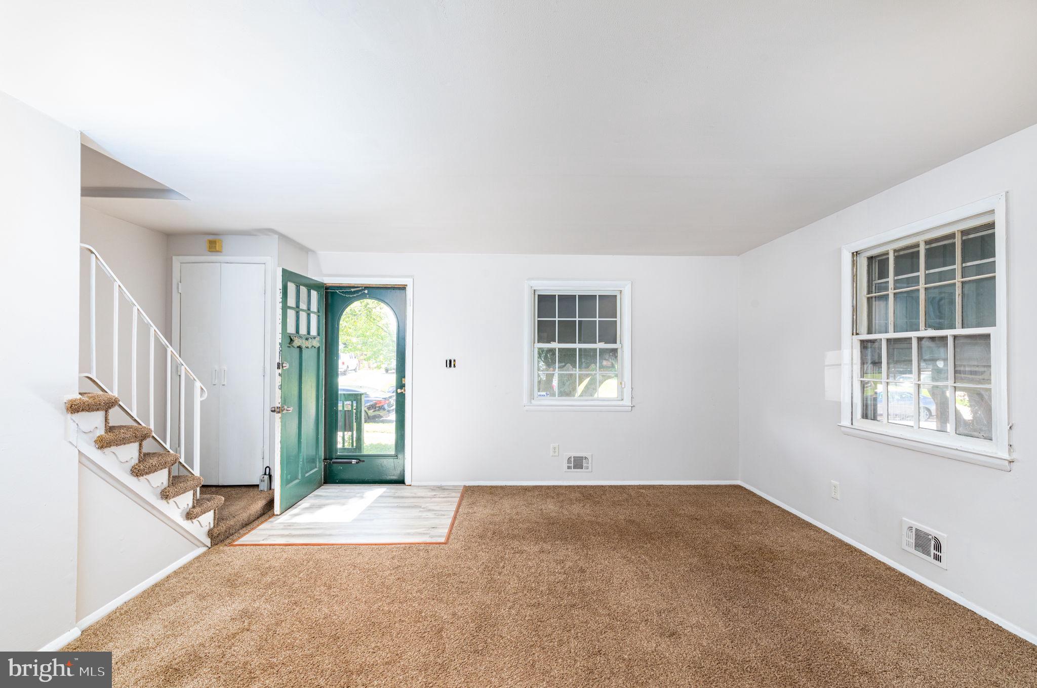5712 Arnhem Road Baltimore, MD 21206 - Photo 10 of 31 Gallery Image 10