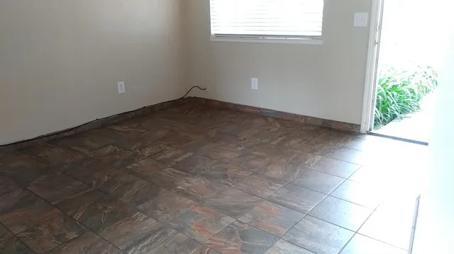 $205,000 | 9101 Newhall Drive, Unit 55, Sacramento, CA 95826