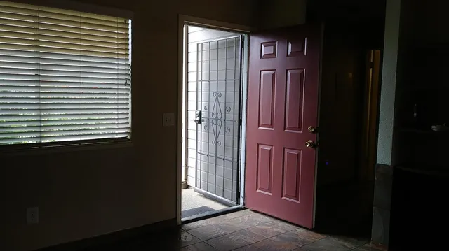 $205,000 | 9101 Newhall Drive, Unit 55, Sacramento, CA 95826