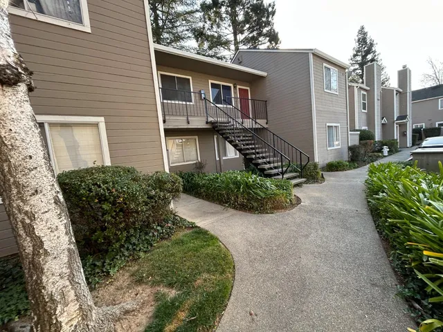 $205,000 | 9101 Newhall Drive, Unit 55, Sacramento, CA 95826