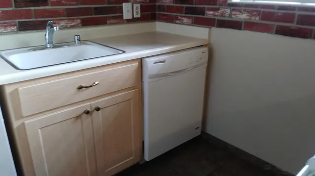 $205,000 | 9101 Newhall Drive, Unit 55, Sacramento, CA 95826