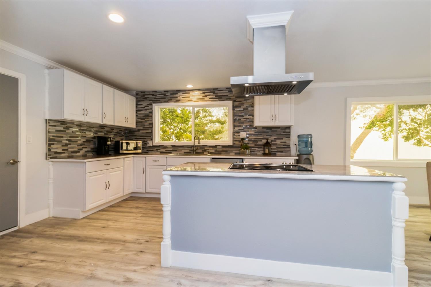 36725 Wells Road Coarsegold, CA 93614 - Photo 12 of 46 Gallery Image 12