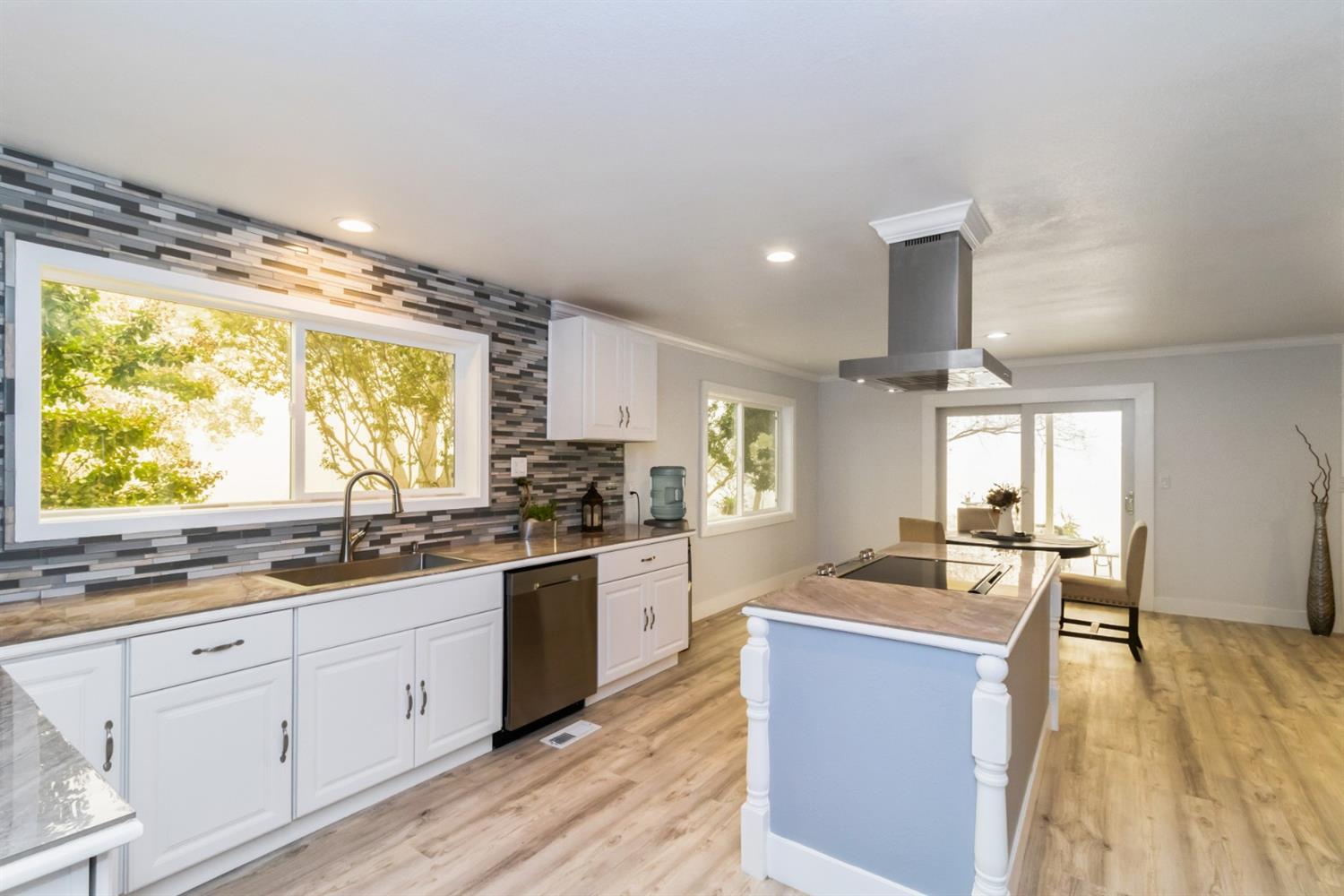 36725 Wells Road Coarsegold, CA 93614 - Photo 13 of 46 Gallery Image 13