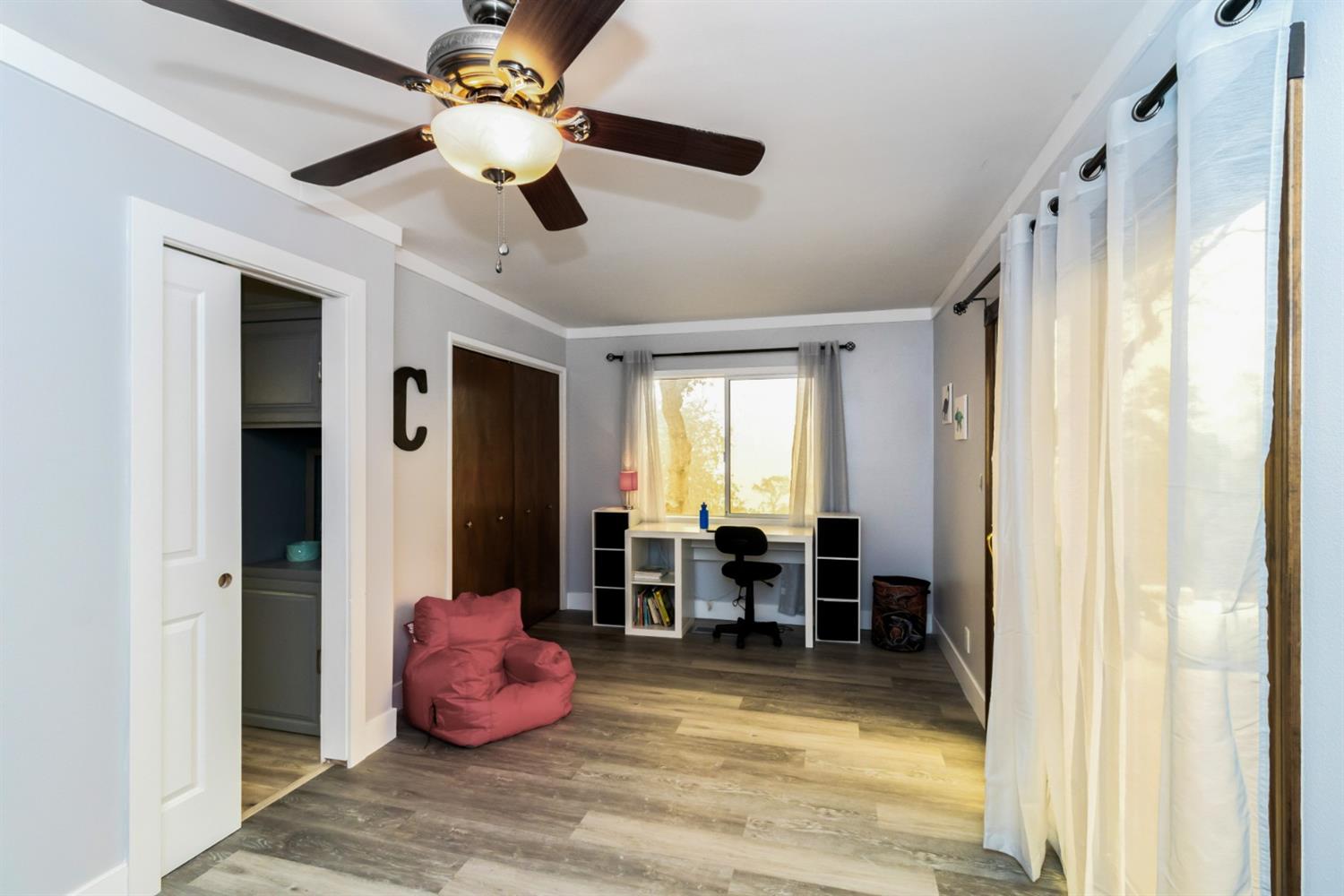 36725 Wells Road Coarsegold, CA 93614 - Photo 18 of 46 Gallery Image 18