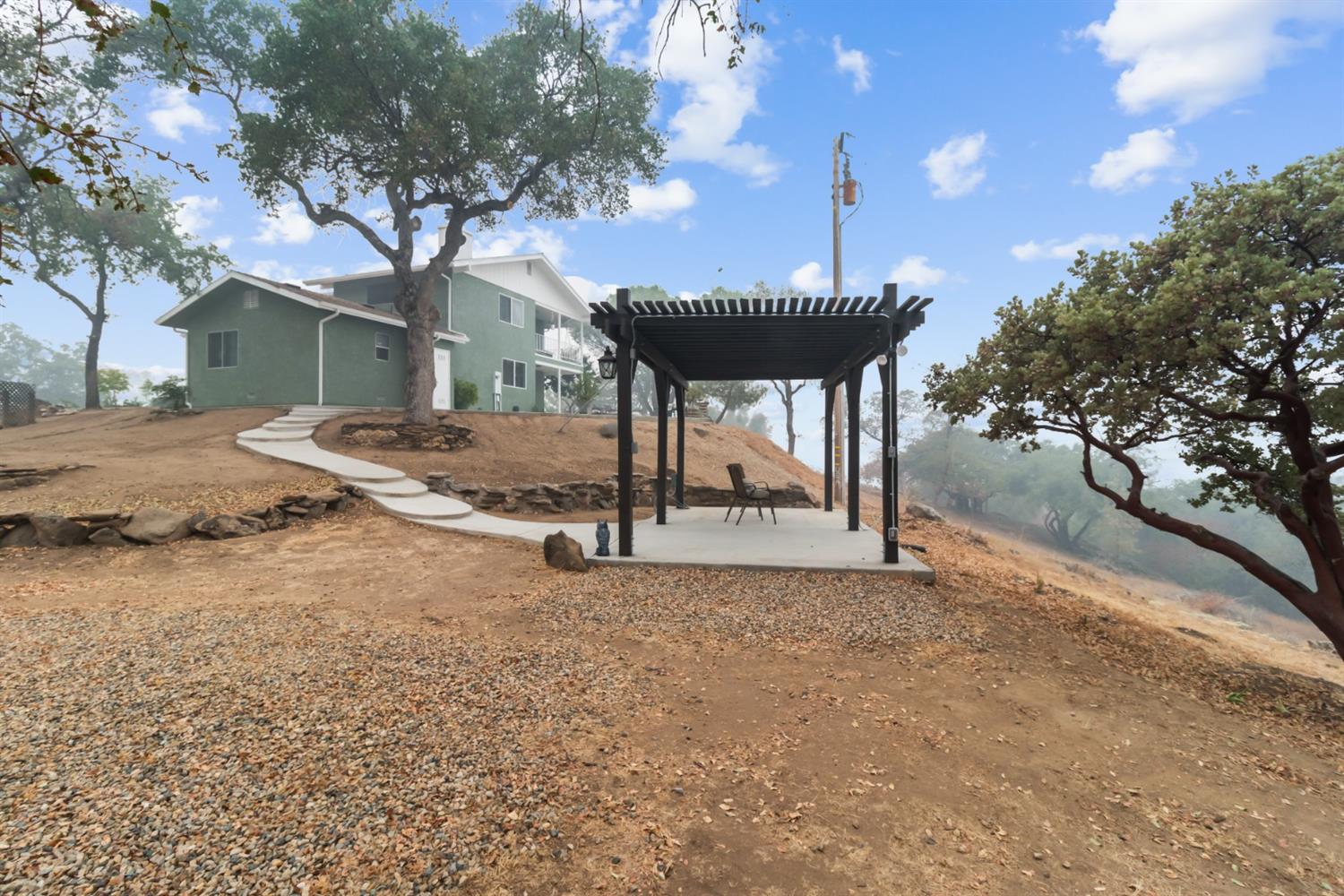 36725 Wells Road Coarsegold, CA 93614 - Photo 33 of 46 Gallery Image 33