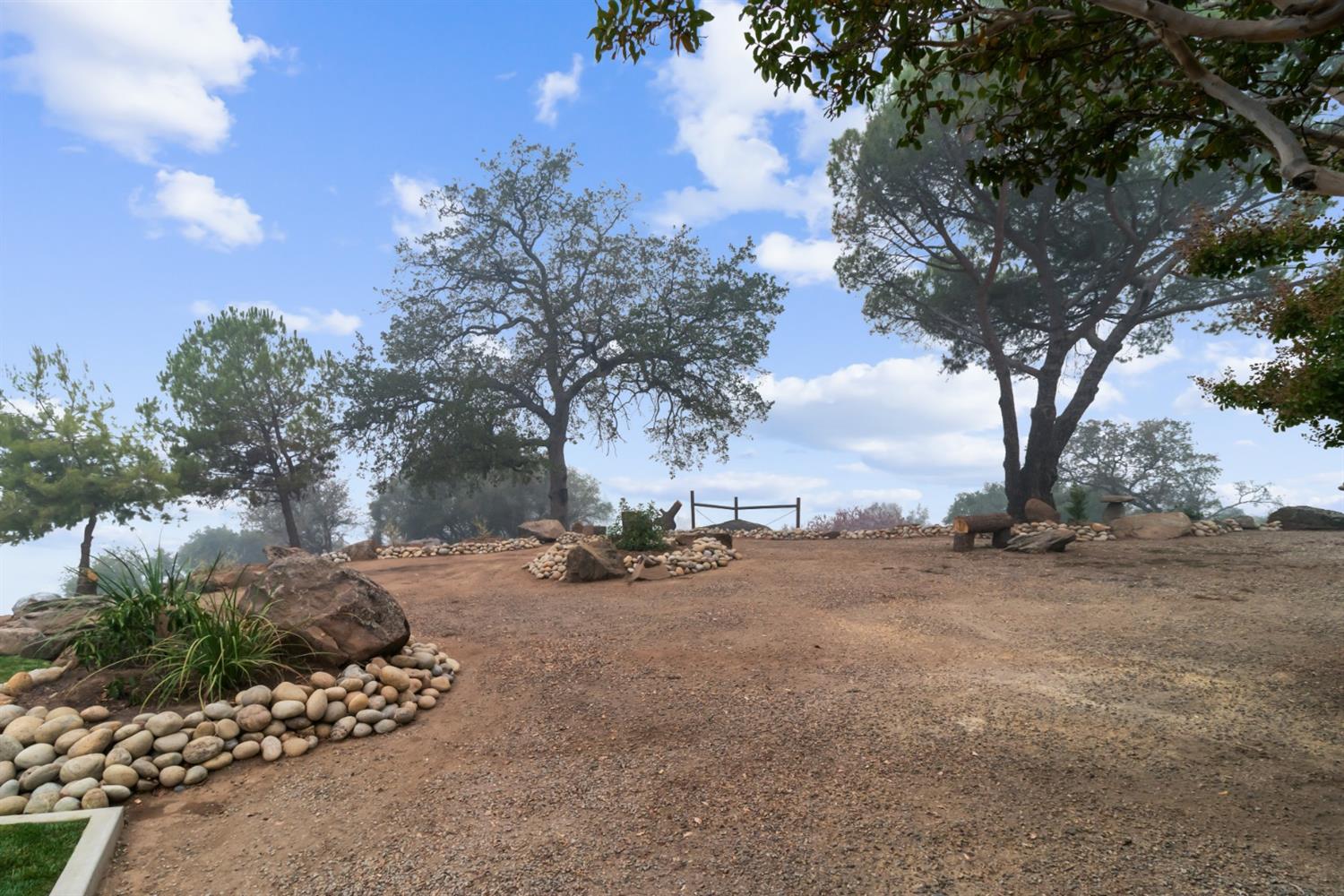 36725 Wells Road Coarsegold, CA 93614 - Photo 34 of 46 Gallery Image 34