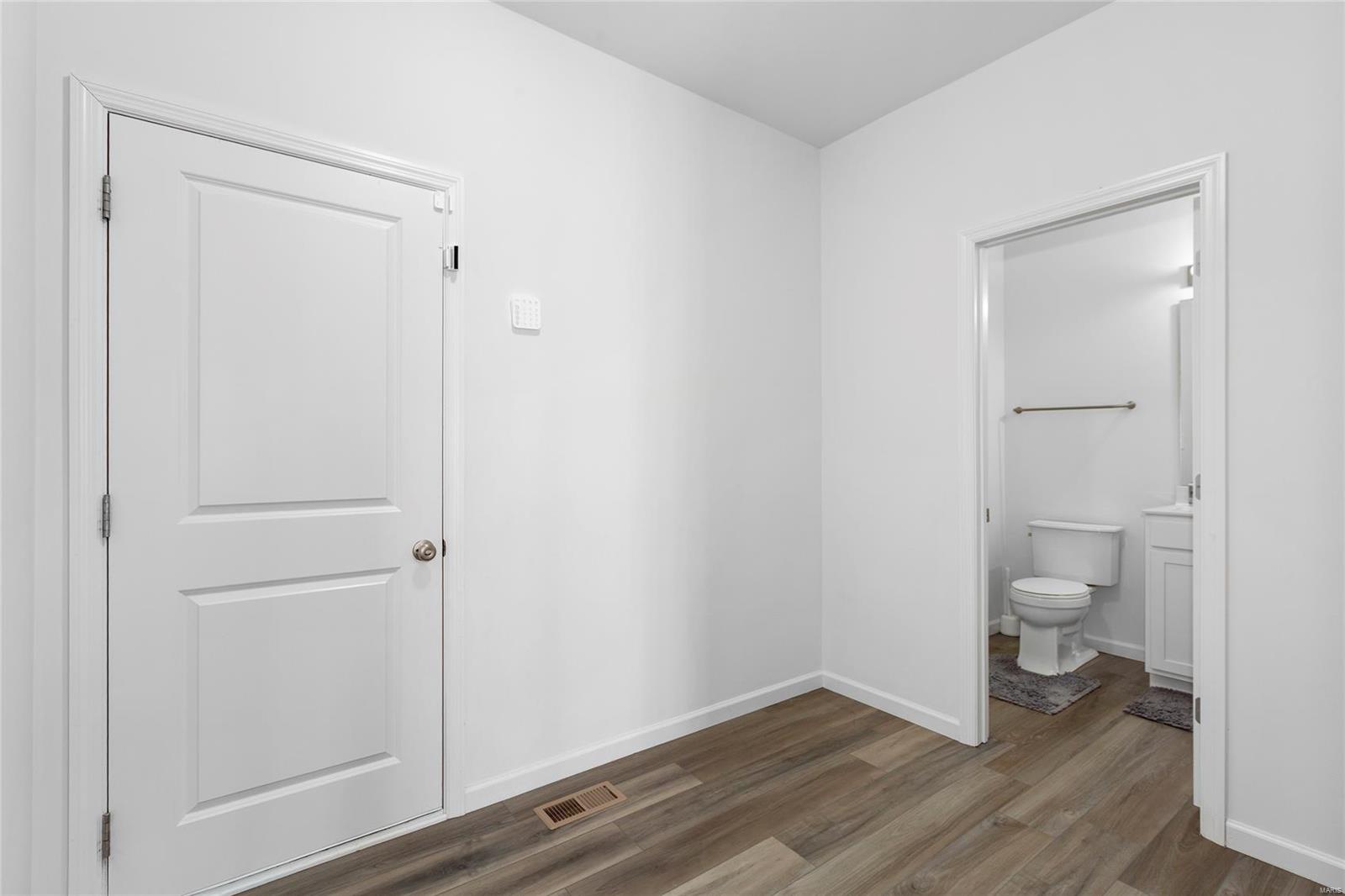 243 Arbors At Bridle Path Ballwin, MO 63021 - Photo 15 of 37