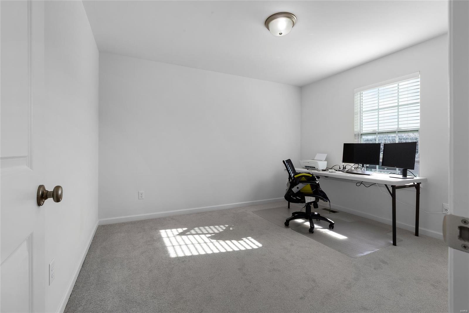 243 Arbors At Bridle Path Ballwin, MO 63021 - Photo 23 of 37