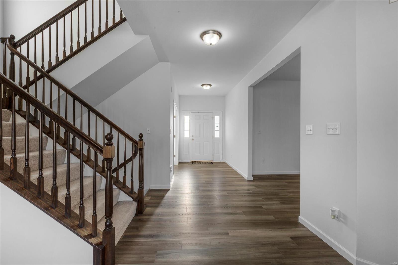 243 Arbors At Bridle Path Ballwin, MO 63021 - Photo 5 of 37