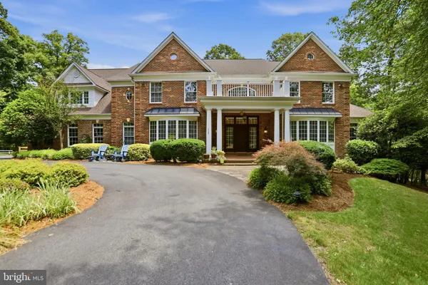 $2,350,000 | 3703 Waples Crest Court, Oakton, VA 22124