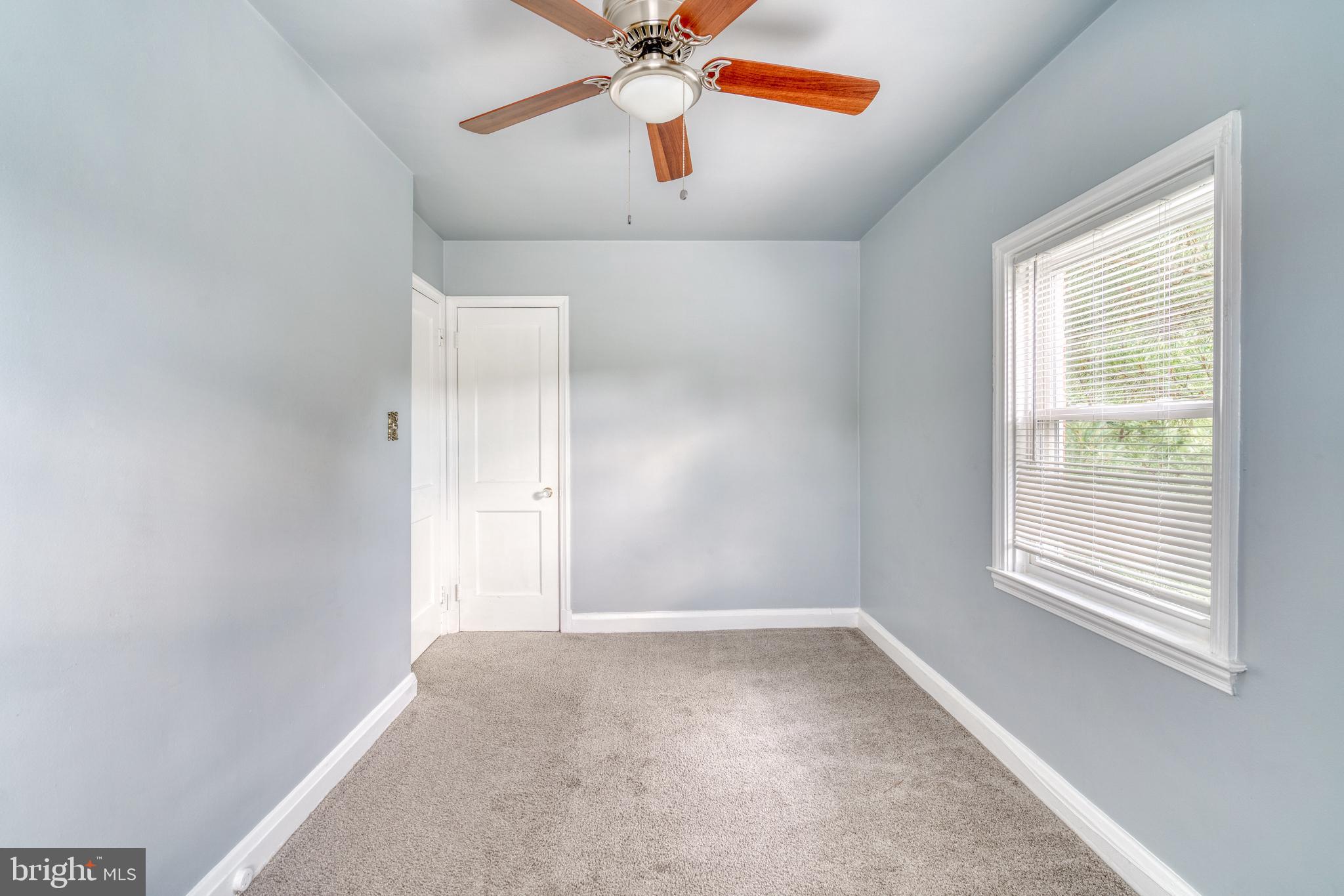 8437 Water Oak Road Baltimore, MD 21234 - Photo 14 of 29