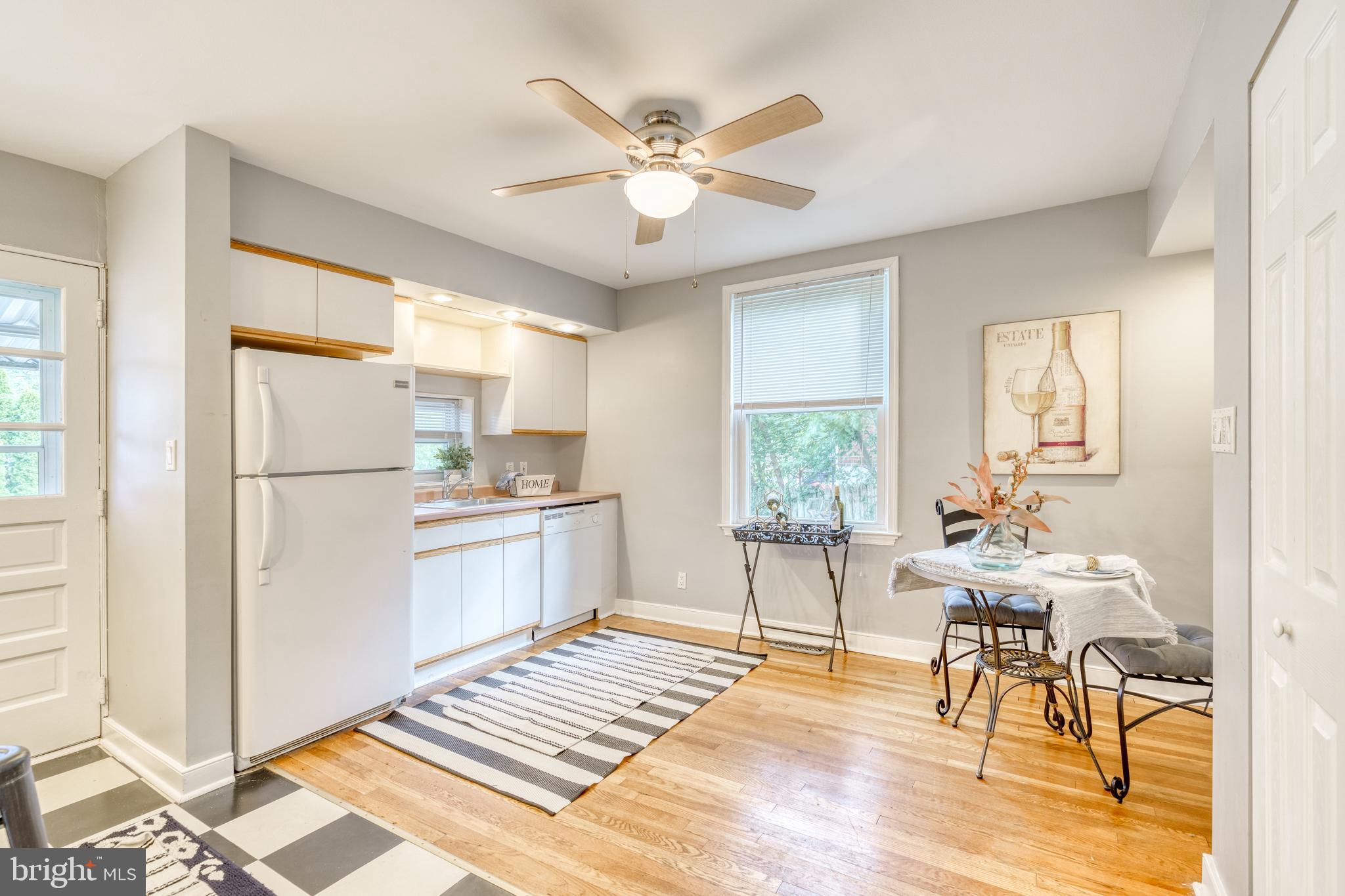 8437 Water Oak Road Baltimore, MD 21234 - Photo 7 of 29