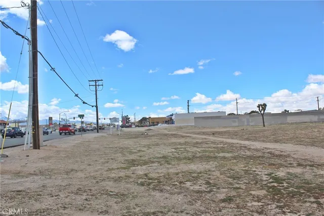 a view of a partially built entryway