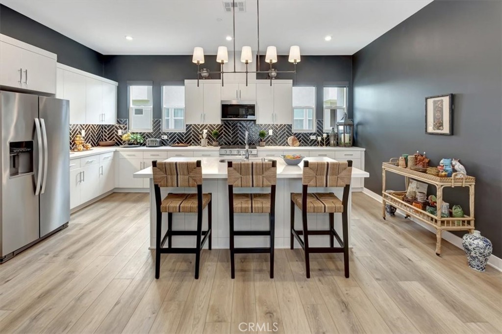 1810 West Bushell Street Anaheim, CA 92805 - Photo 11 of 36